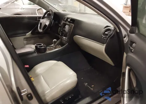 2011 Lexus Is 250 z USA, uszkodzony, nr VIN JTHCF5C20B5050164